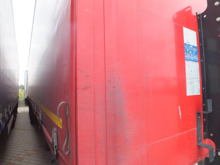 Zdjęcie przedmiotu: KOEGEL S24-1 curtain semi-trailer