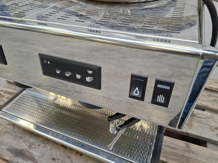 Zdjęcie przedmiotu: UNIC CLASSIC 2-group coffee machine