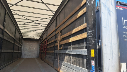 Zdjęcie przedmiotu: KOGEL SN24 Dropside