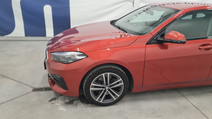 Zdjęcie przedmiotu: Bmw 218i Sport Line aut