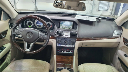 Zdjęcie przedmiotu: Mercedes-benz E 400 Coupe [C 207] 13-16