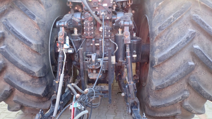 Zdjęcie przedmiotu: CASE Magnum 340 NFC farm tractor