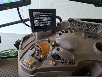 Zdjęcie przedmiotu: Сільськогосподарський трактор JOHN DEERE 6120R