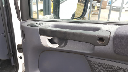 Zdjęcie przedmiotu: PACKAGE AUCTION SCANIA P 380 LB4x2 MLB + Silver Car trailer SRBU 62