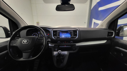 Zdjęcie przedmiotu: Toyota PROACE Verso 2.0 D4-D Medium Business