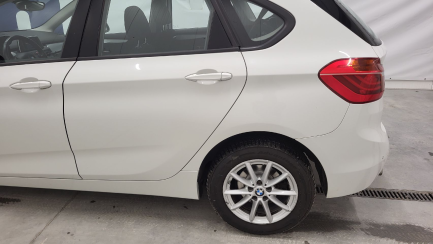Zdjęcie przedmiotu: BMW 218d Advantage aut