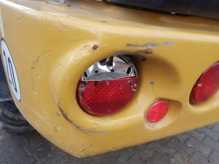 Zdjęcie przedmiotu: Ładowarka kołowa CATERPILLAR 908H2