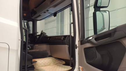 Zdjęcie przedmiotu: SCANIA R460 A 4x2 NA Highline Super E6 18.0t