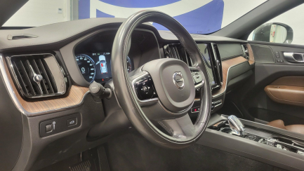 Zdjęcie przedmiotu: Volvo XC60 B4 B Inscription aut