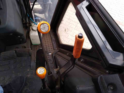 Zdjęcie przedmiotu: AUKCJA PAKIETOWA Ciągnik rolniczy Belarus 1221.2 + Przyczepa zrywkowa Palms 12D/700