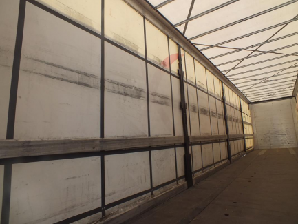 Zdjęcie przedmiotu: Naczepa kurtynowa MEGA KOGEL SN24 S 24-1