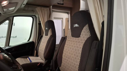 Zdjęcie przedmiotu: LAIKA KOSMO E6d-F 3.5t F510 Alkowa