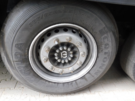 Zdjęcie przedmiotu: KRONE SD Curtain semitrailer