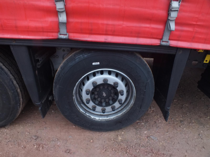 Zdjęcie przedmiotu: SCHMITZ SCB * S3T curtain semi-trailer