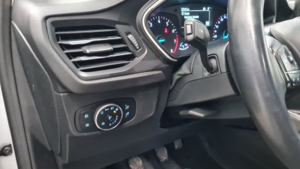 Zdjęcie przedmiotu: Ford Focus 1.0 EcoBoost Connected