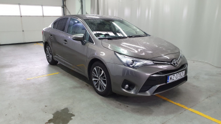 Zdjęcie przedmiotu: Toyota Avensis 1.8 Premium