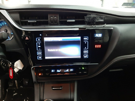 Zdjęcie przedmiotu: Toyota Corolla 1.6 Comfort