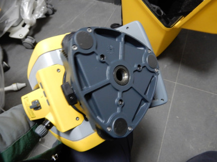 Zdjęcie przedmiotu: Tachimetr robotyczny Trimble S5 2"  DR PLUS