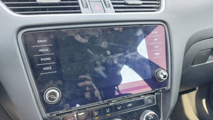 Zdjęcie przedmiotu: Skoda Octavia III 1.6 TDI-CR Ambition DSG