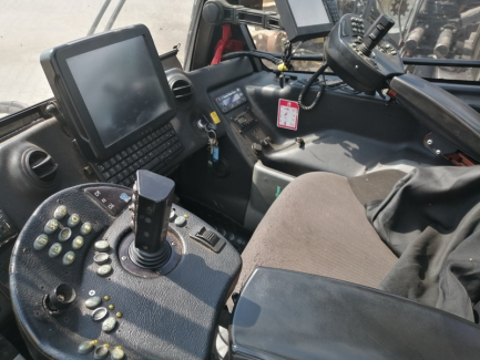 Zdjęcie przedmiotu: Harvester ROTTNE H8