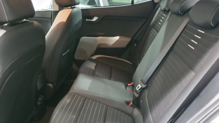 Zdjęcie przedmiotu: Kia STONIC 1.4 L