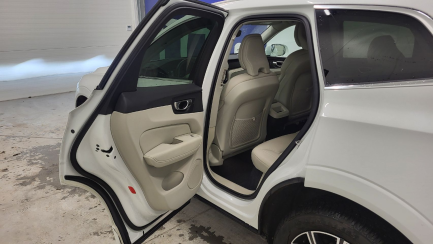 Zdjęcie przedmiotu: Volvo XC60 D4 SCR AWD Inscription aut