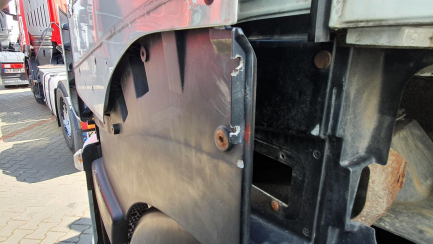 Zdjęcie przedmiotu: Iveco AS440T/P 4x2 Hi-Way