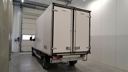 Zdjęcie przedmiotu: MERCEDES-BENZ/IGLOPOL SPRINTER E6 3.5t