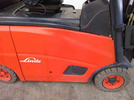 Zdjęcie przedmiotu: Electric pallet truck FENWICK-LINDE E16PH-01