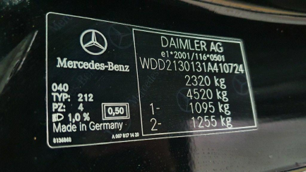 Zdjęcie przedmiotu: Mercedes-benz E 200 Sedan / Limousine