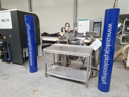 Zdjęcie przedmiotu: A set of catering equipment