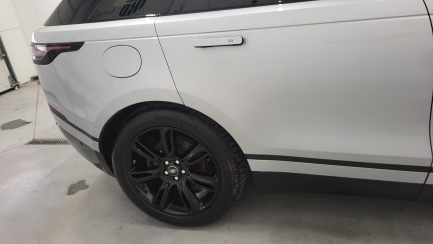 Zdjęcie przedmiotu: Range Rover Velar 2.0 D200 mHEV R-Dynamic S