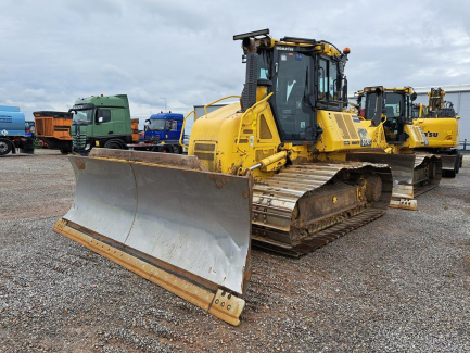 Гусеничний бульдозер KOMATSU D61PXi-24