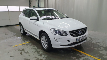 Zdjęcie przedmiotu: Volvo XC60 D5 AWD Summum aut