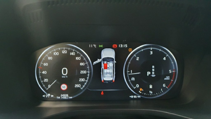 Zdjęcie przedmiotu: Volvo XC60 B5 D AWD R-Design aut