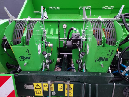 Zdjęcie przedmiotu: Potato planter AVR CERES 440