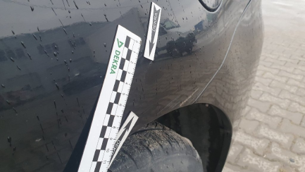 Zdjęcie przedmiotu: Toyota Prius 1.8 HSD Premium