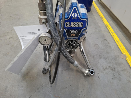 Zdjęcie przedmiotu: Agregat malarski GRACO CLASSIC PC 390 STAND
