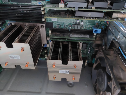 Zdjęcie przedmiotu: Serwer Dell PowerEdge T440