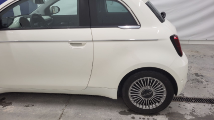 Zdjęcie przedmiotu: Fiat 500 23.8kWh Icon