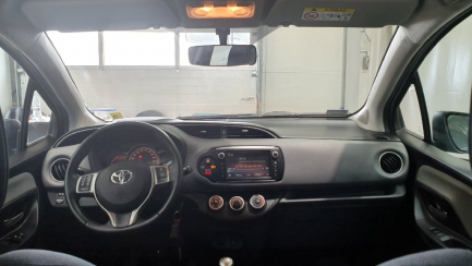 Zdjęcie przedmiotu: Toyota Yaris