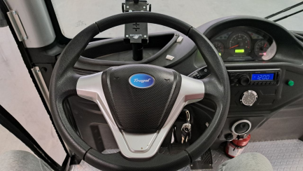 Zdjęcie przedmiotu: Elektryczny pojazd wolnobieżny FRUGAL LT-S14