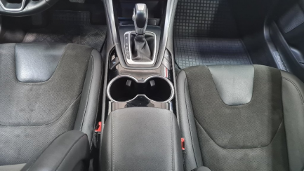 Zdjęcie przedmiotu: Ford Mondeo sedan 2.0 Hybrid Titanium