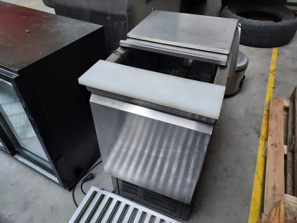 Zdjęcie przedmiotu: Catering equipment set