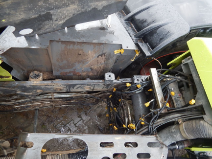 Zdjęcie przedmiotu: Ciągnik rolniczy CLAAS XERION 3800 TRAC VC