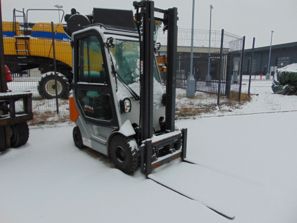 Zdjęcie przedmiotu: W&oacute;zek Widlowy STILL RC 40-20T