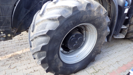 Zdjęcie przedmiotu: CASE Magnum 340 NFC farm tractor