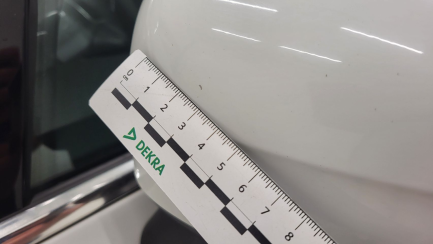 Zdjęcie przedmiotu: Volvo XC60 D4 SCR AWD Momentum aut