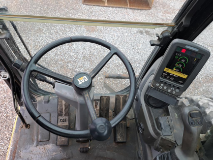 Zdjęcie przedmiotu: Koparka kołowa CATERPILLAR M313D