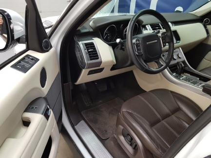 Zdjęcie przedmiotu: Range Rover Sport 2.0 SD4 HSE